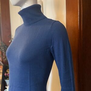 NWT chaps size small 100% cotton Blue Turtleneck long sleeve top